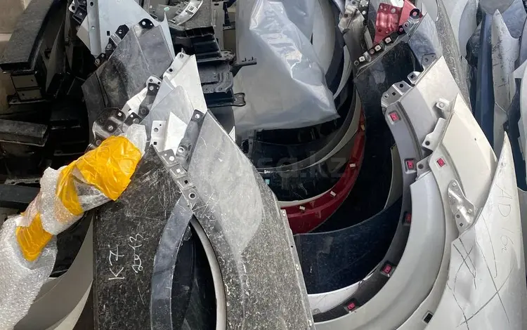 Крыло на KIA за 50 000 тг. в Актобе