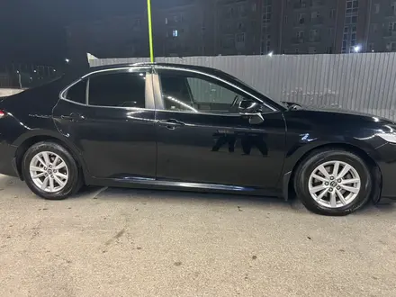 Toyota Camry 2018 года за 11 800 000 тг. в Кызылорда – фото 2