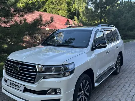 Toyota Land Cruiser 2018 года за 35 000 000 тг. в Шымкент – фото 2