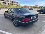 Mercedes-Benz E 280 1998 годаүшін2 200 000 тг. в Караганда – фото 5