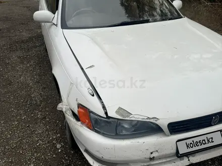 Toyota Mark II 1995 года за 1 500 000 тг. в Усть-Каменогорск – фото 3
