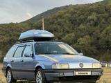 Volkswagen Passat 1992 года за 2 400 000 тг. в Есик – фото 4