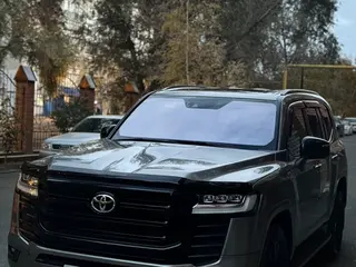 Toyota Land Cruiser, 2021