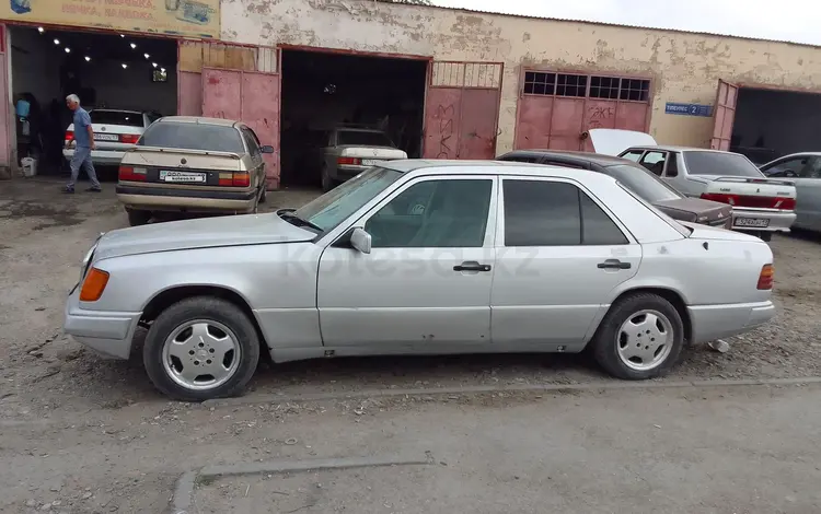 Mercedes-Benz E 230 1993 годаfor750 000 тг. в Шымкент