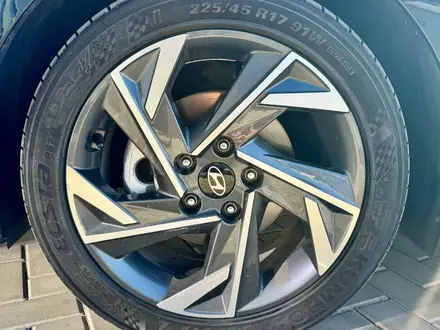 Hyundai Elantra Style 2024 года за 9 970 000 тг. в Караганда – фото 22