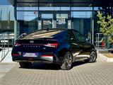 Hyundai Elantra Style 2024 года за 9 970 000 тг. в Караганда – фото 5