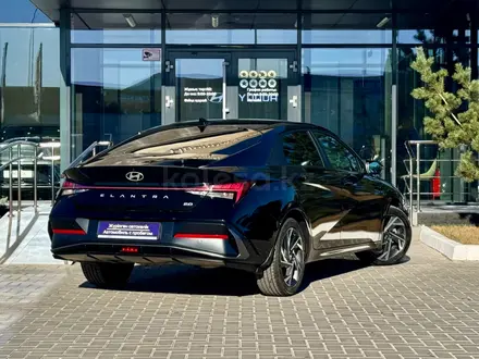 Hyundai Elantra Style 2024 года за 9 970 000 тг. в Караганда – фото 5