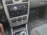 ВАЗ (Lada) Priora 2171 2010 годаfor2 000 000 тг. в Атырау – фото 3