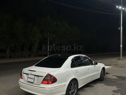 Mercedes-Benz E 200 2007 года за 4 500 000 тг. в Алматы – фото 3