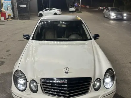 Mercedes-Benz E 200 2007 года за 4 500 000 тг. в Алматы – фото 4