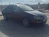 Volkswagen Jetta 2006 года за 3 100 000 тг. в Алматы – фото 3