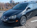 Volkswagen Jetta 2006 года за 3 100 000 тг. в Алматы – фото 5