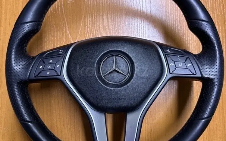 Руль Mercedes-Benz C-Class E-Class W204, W212 за 100 000 тг. в Караганда