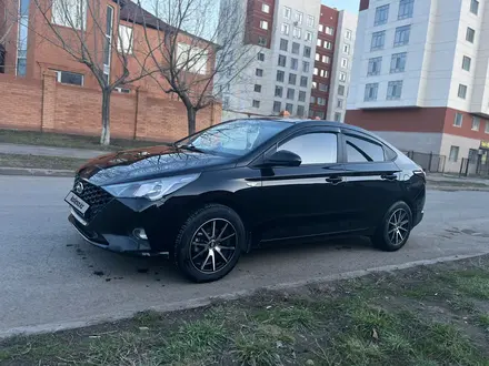 Hyundai Accent 2021 года за 7 100 000 тг. в Астана – фото 2