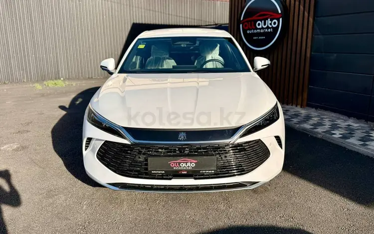 BYD Qin L DM-i Leading 2025 года за 9 490 000 тг. в Шымкент
