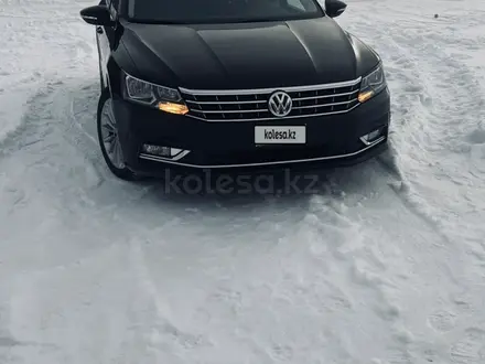 Volkswagen Passat 2016 года за 6 500 000 тг. в Уральск – фото 4