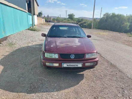 Volkswagen Passat 1994 года за 1 300 000 тг. в Тараз