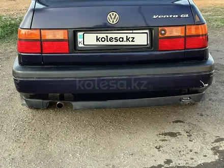 Volkswagen Vento 1995 года за 1 400 000 тг. в Кокшетау – фото 2