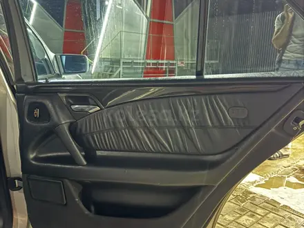Mercedes-Benz E 55 AMG 1999 года за 5 500 000 тг. в Алматы – фото 11