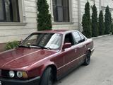 BMW 525 1990 года за 600 000 тг. в Алматы – фото 4