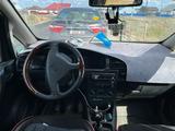Opel Zafira 2001 года за 3 000 000 тг. в Уральск – фото 2