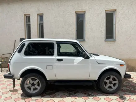 ВАЗ (Lada) Lada 2121 2018 года за 2 800 000 тг. в Шымкент – фото 2