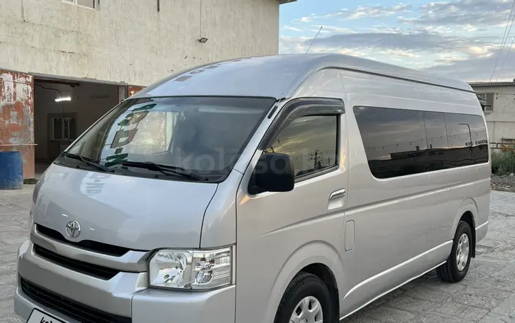 Toyota Hiace 2014 годаfor15 000 000 тг. в Актау