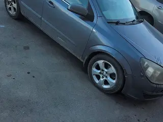 Opel Astra, 2006