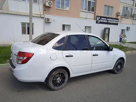 ВАЗ (Lada) Granta 2190 2018 года за 4 100 000 тг. в Атырау – фото 8