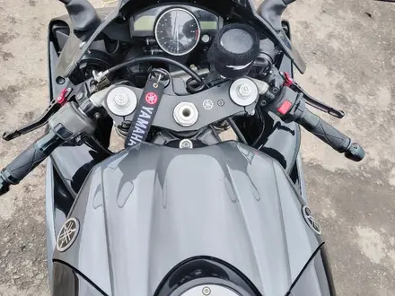 Yamaha  YZF-R1 2006 года за 3 900 000 тг. в Астана – фото 2