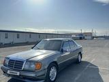 Mercedes-Benz E 230 1992 годаүшін1 651 875 тг. в Атырау – фото 2