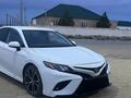 Toyota Camry 2018 года за 10 000 000 тг. в Актау