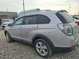 Chevrolet Captiva 2013 года за 3 600 000 тг. в Шымкент – фото 3