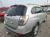 Chevrolet Captiva 2013 года за 3 600 000 тг. в Шымкент – фото 4