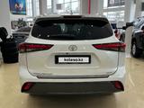 Toyota Highlander Luxe 2023 годаүшін36 900 000 тг. в Астана – фото 5