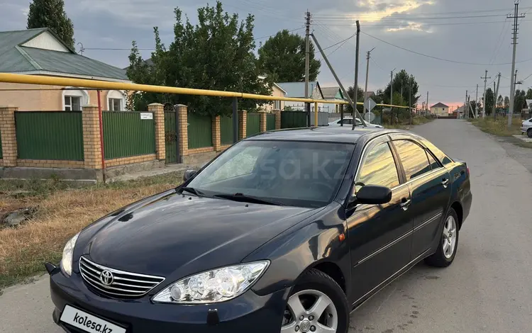 Toyota Camry 2005 года за 4 500 000 тг. в Актобе