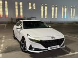 Hyundai Elantra 2021 годаүшін8 500 000 тг. в Алматы