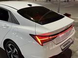 Hyundai Elantra 2021 годаүшін8 500 000 тг. в Алматы – фото 5