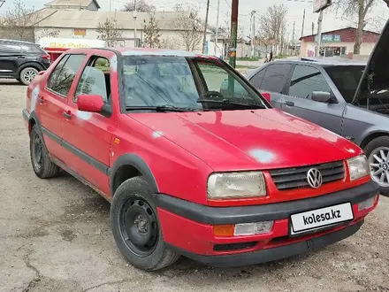 Volkswagen Vento 1993 года за 650 000 тг. в Шымкент – фото 8