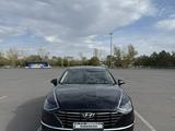 Hyundai Sonata 2021 годаүшін11 800 000 тг. в Астана