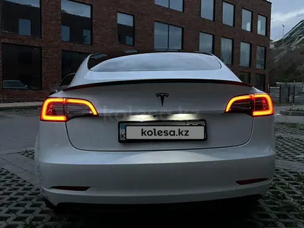 Tesla Model 3 2023 года за 17 000 000 тг. в Алматы – фото 6