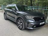 Kia Sorento 2022 года за 19 500 000 тг. в Атырау – фото 2