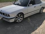 BMW 525 1992 года за 1 500 000 тг. в Алматы – фото 2