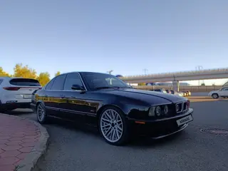 BMW 525