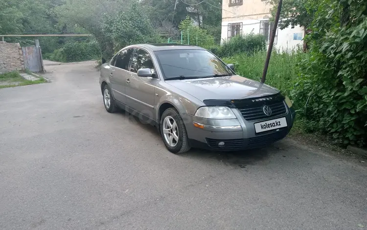 Volkswagen Passat 2003 годаfor2 700 000 тг. в Алматы