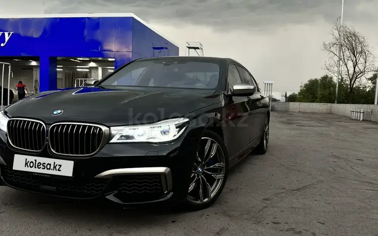 BMW M760 2018 годаүшін42 000 000 тг. в Алматы