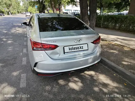 Hyundai Accent 2020 года за 5 800 000 тг. в Алматы – фото 4