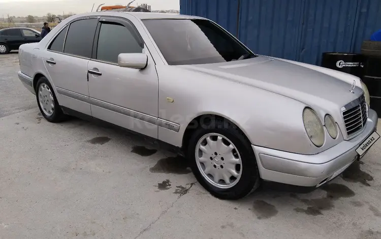 Mercedes-Benz E 230 1996 годаүшін2 900 000 тг. в Шымкент