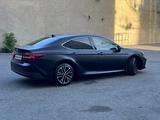 Toyota Camry 2025 года за 22 900 000 тг. в Шымкент – фото 4