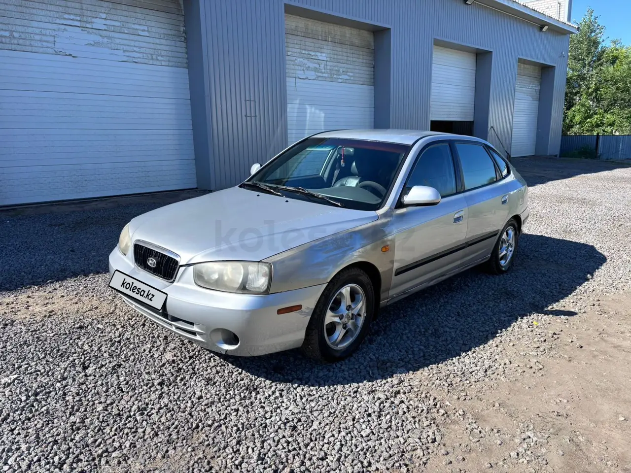 Hyundai Elantra, 2000